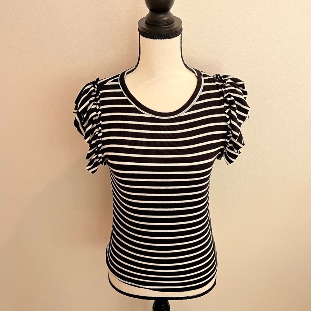 W5 Black and White Puff Sleeve Fitted T-shirt
